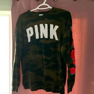 Long sleeve camo shirt from pink